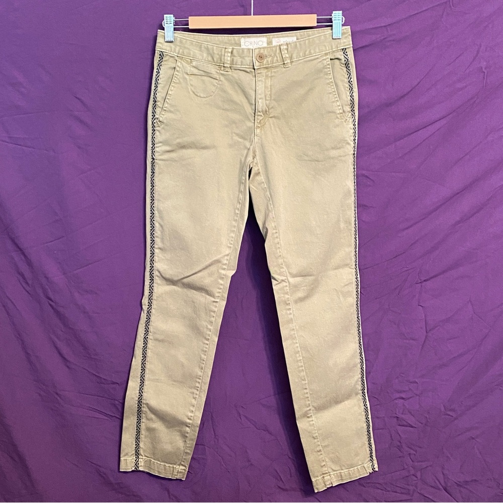 CHINO by Anthropologie Sage Straight Leg Pants with Pattern Trim. Size 25P.